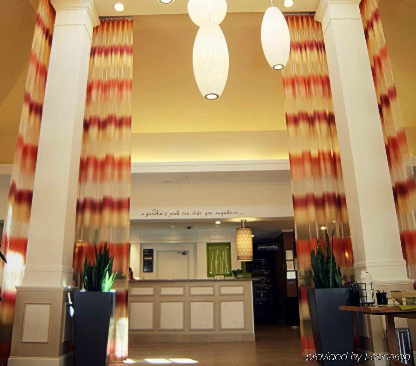 Hilton Garden Inn Charlotte North Exteriör bild